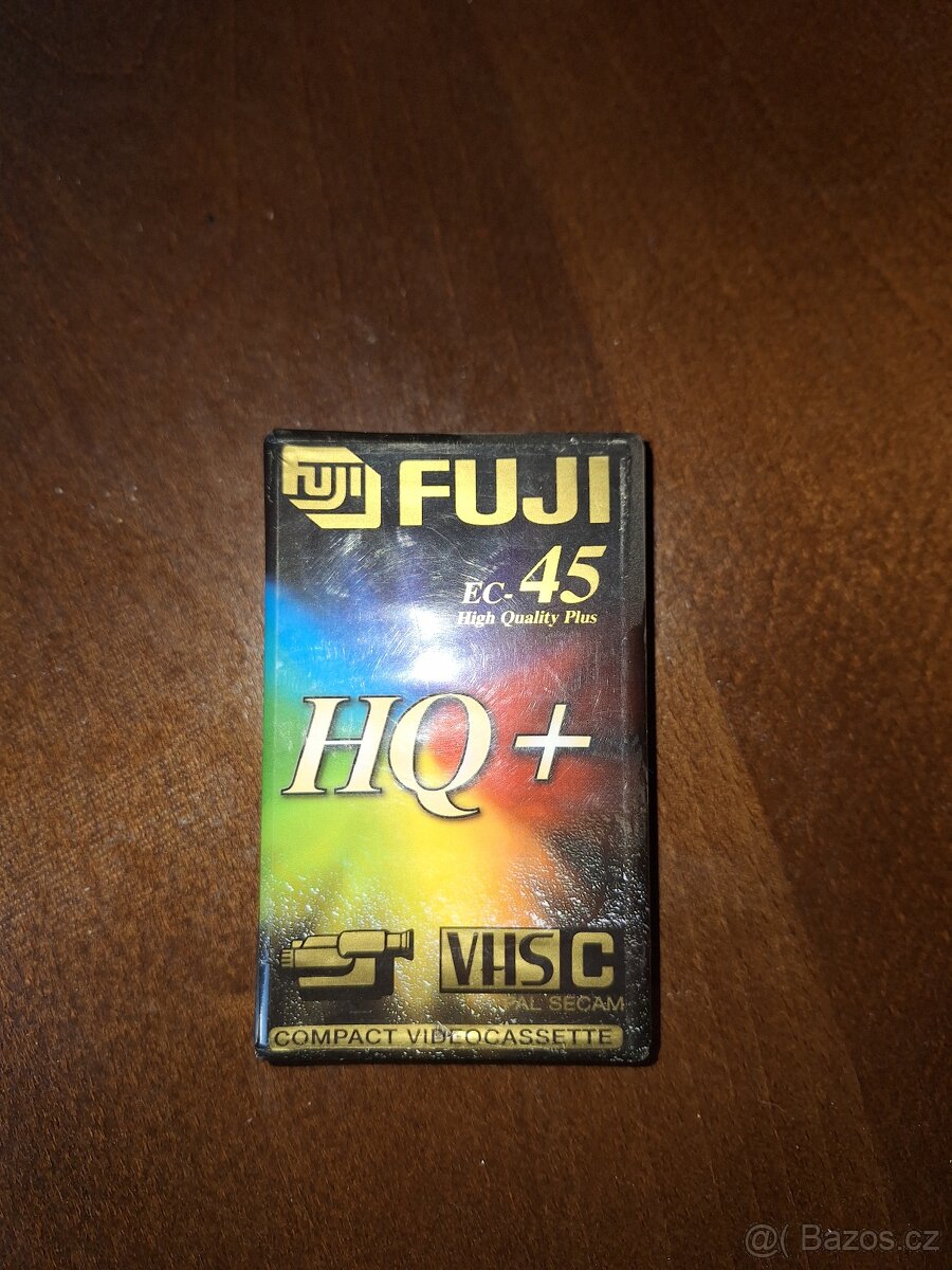 VHS C a mini DV kazety. - 3