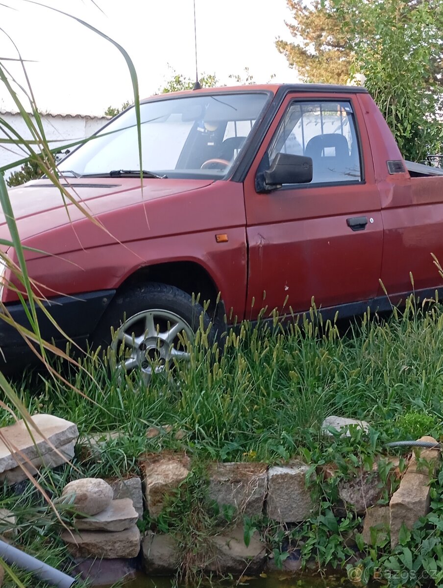 Škoda Favorit pickup - 3