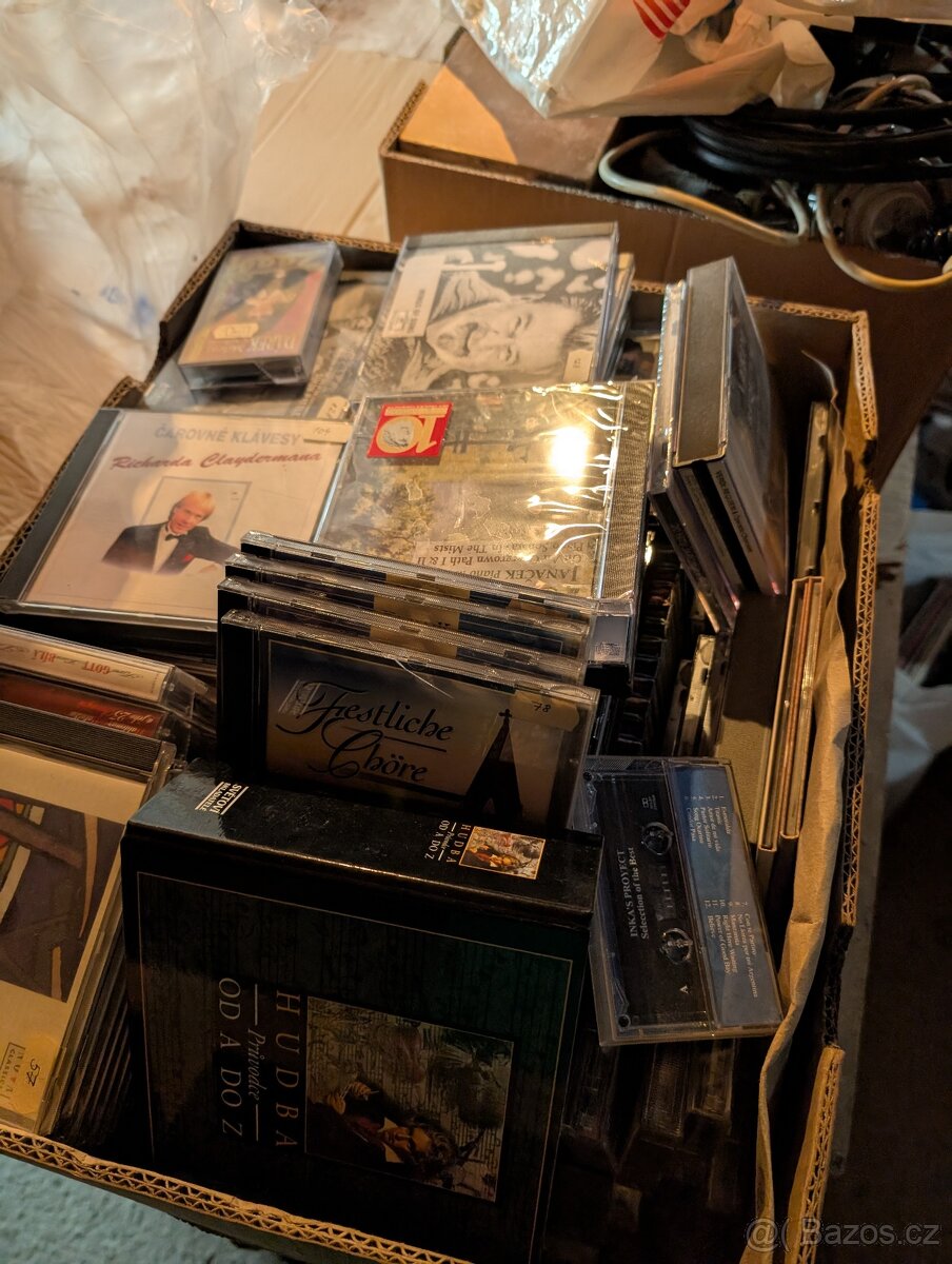 Poklady z půdy CD knihy kulečník šicí stroj hudební nástroje - 3