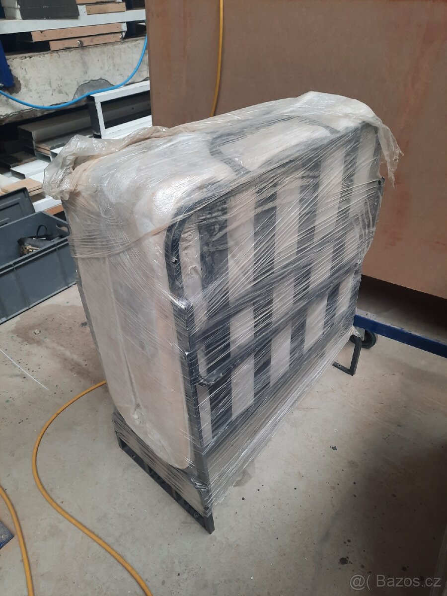 2000 čzk cena mozna bude sleva - 3