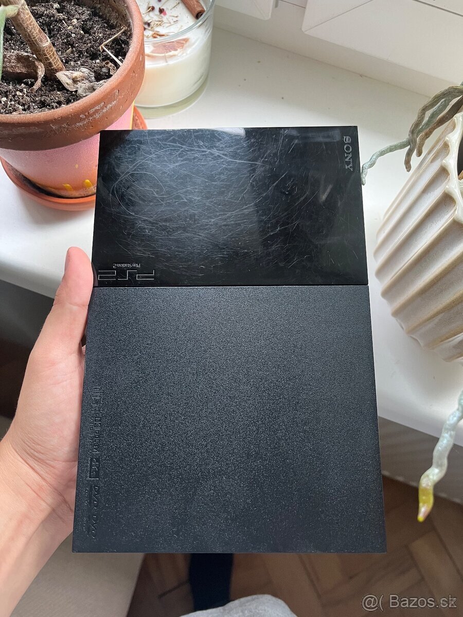 Sony Playstation 2 Slim + box + 2x joystick + 9 hier - 3