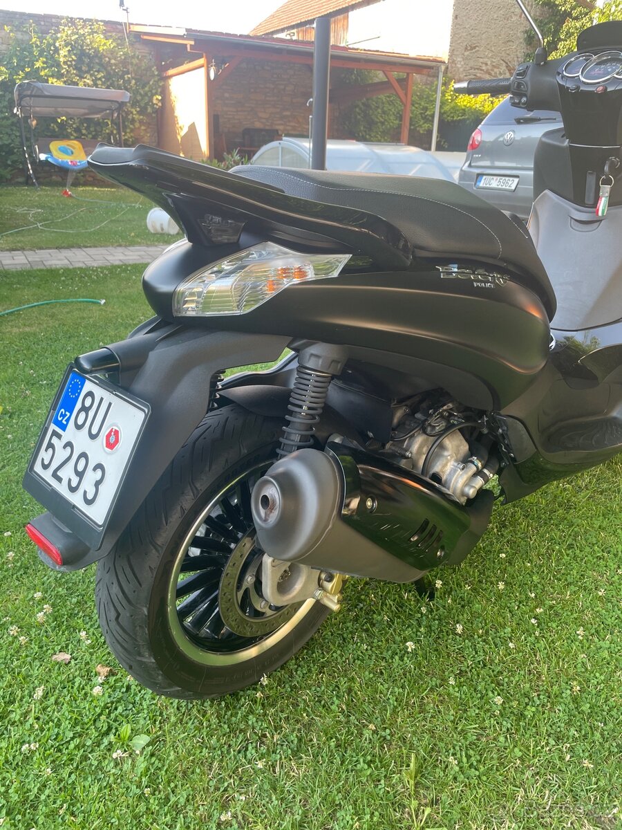 PIAGGIO Beverly 300 Police - 3