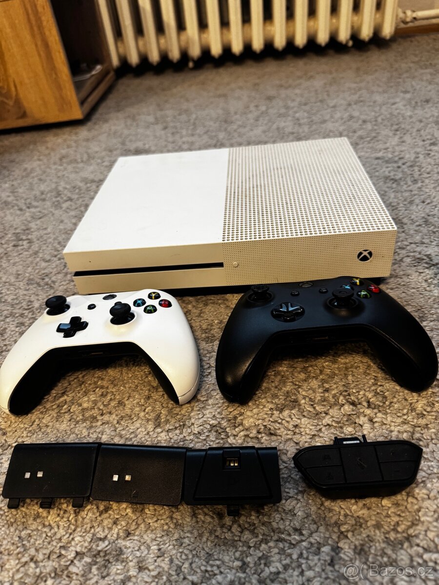 Xbox one s + příslušenství - 3
