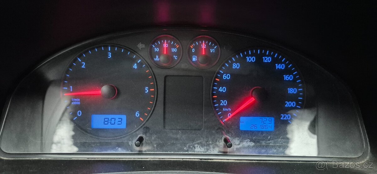 Vw t5 1.9 tdi rok 2005 - 3