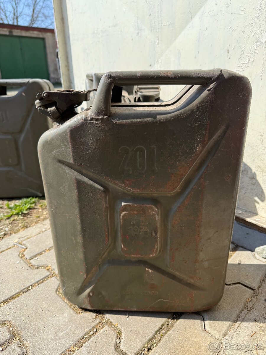 Vojenský kanystry 20L - 3