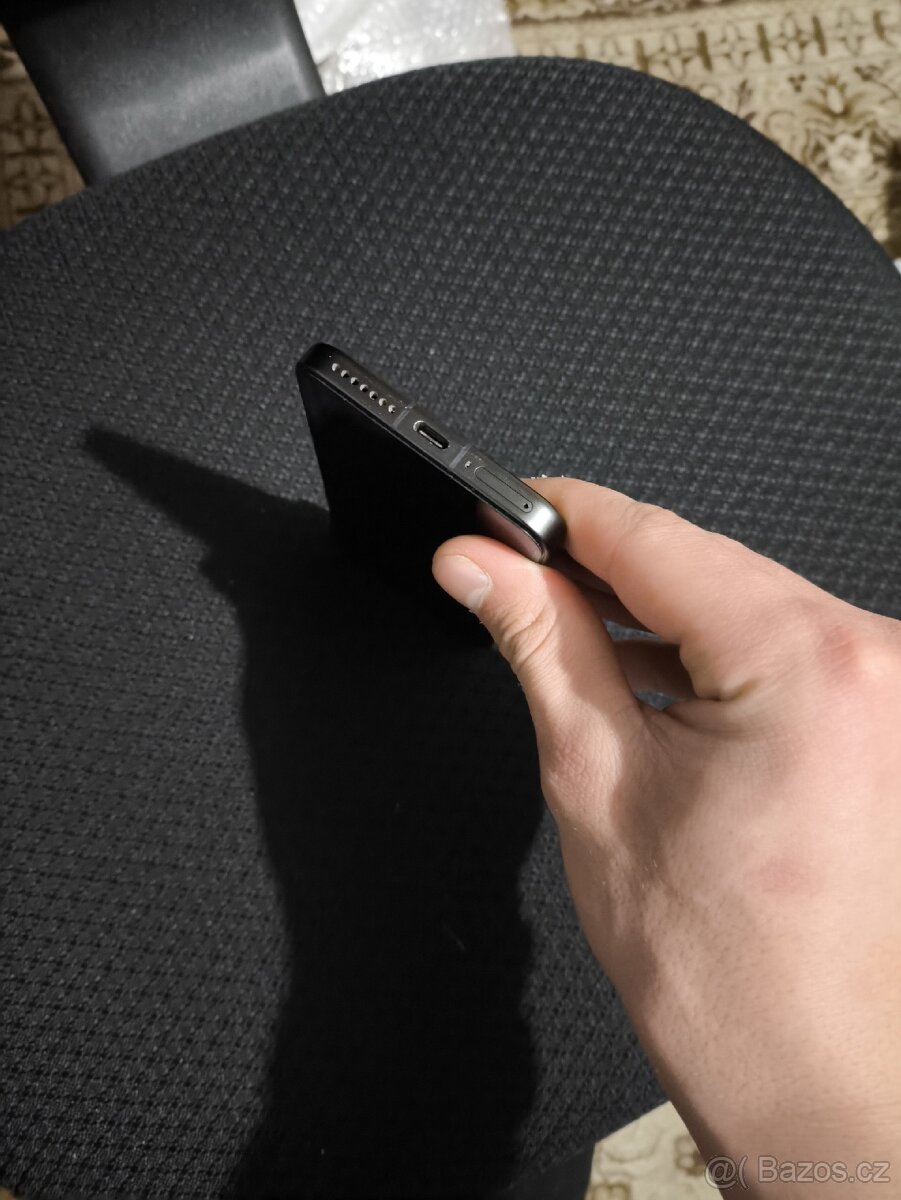 Xiaomi 15 16/256 - 3