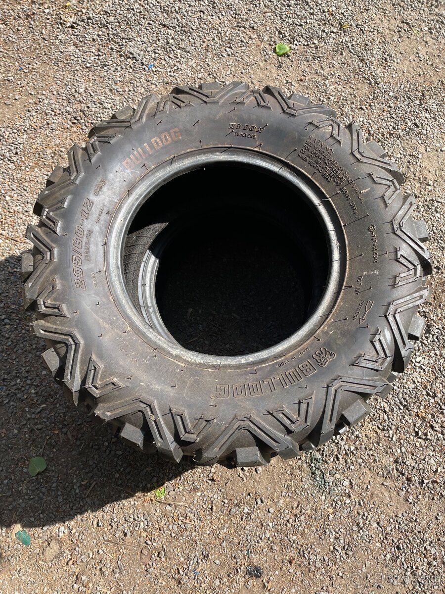 gumy, pneu na čtyřkolku 205/80-12
