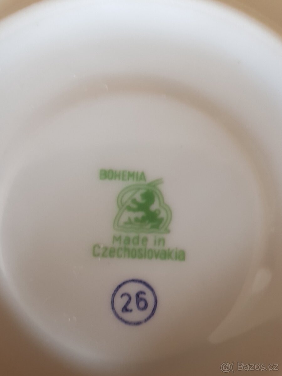 Porcelánové hrnečky s podšálky - 3