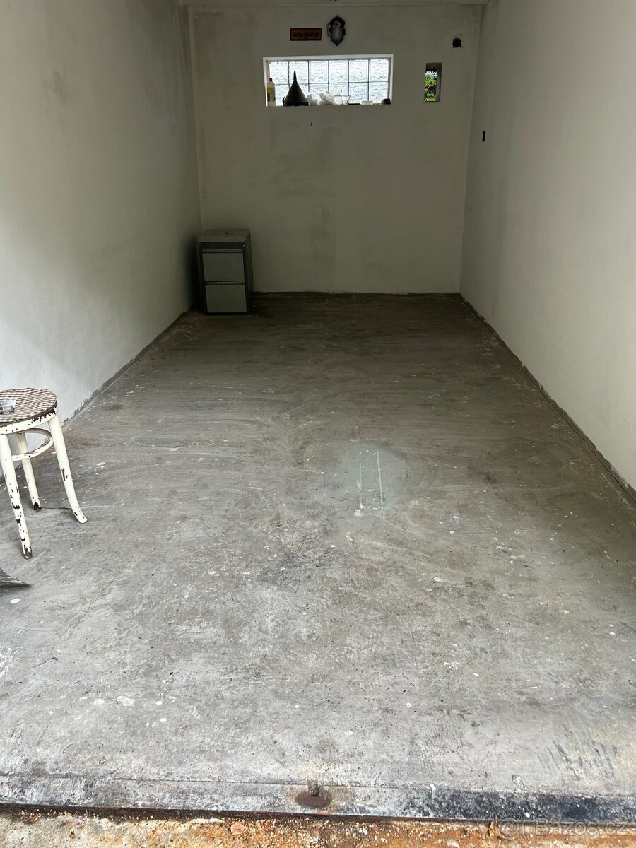 Pronájem - garáž Brno Židenice - 3