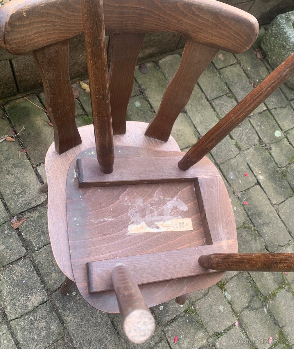 Staré retro masivni židle TON - 3