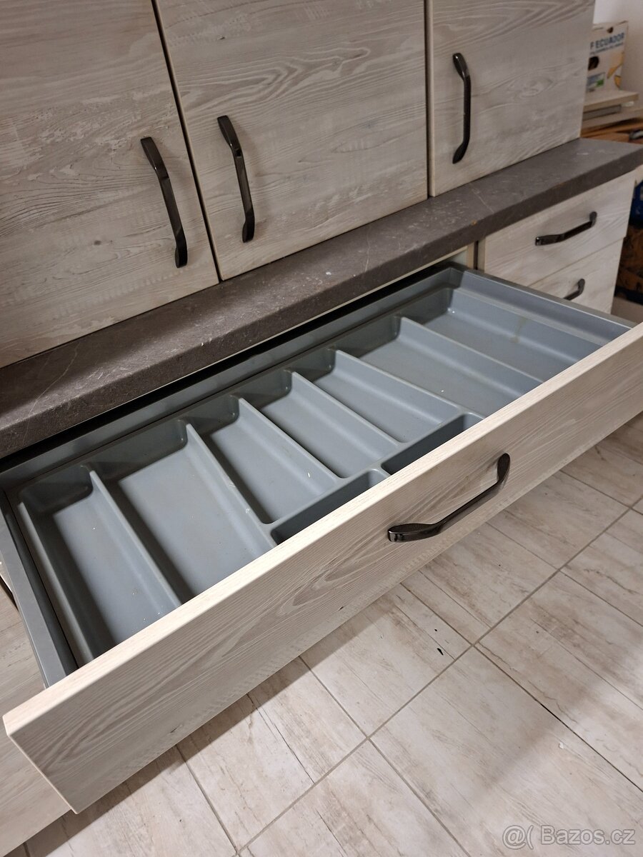 Kuchyňska linka - 3