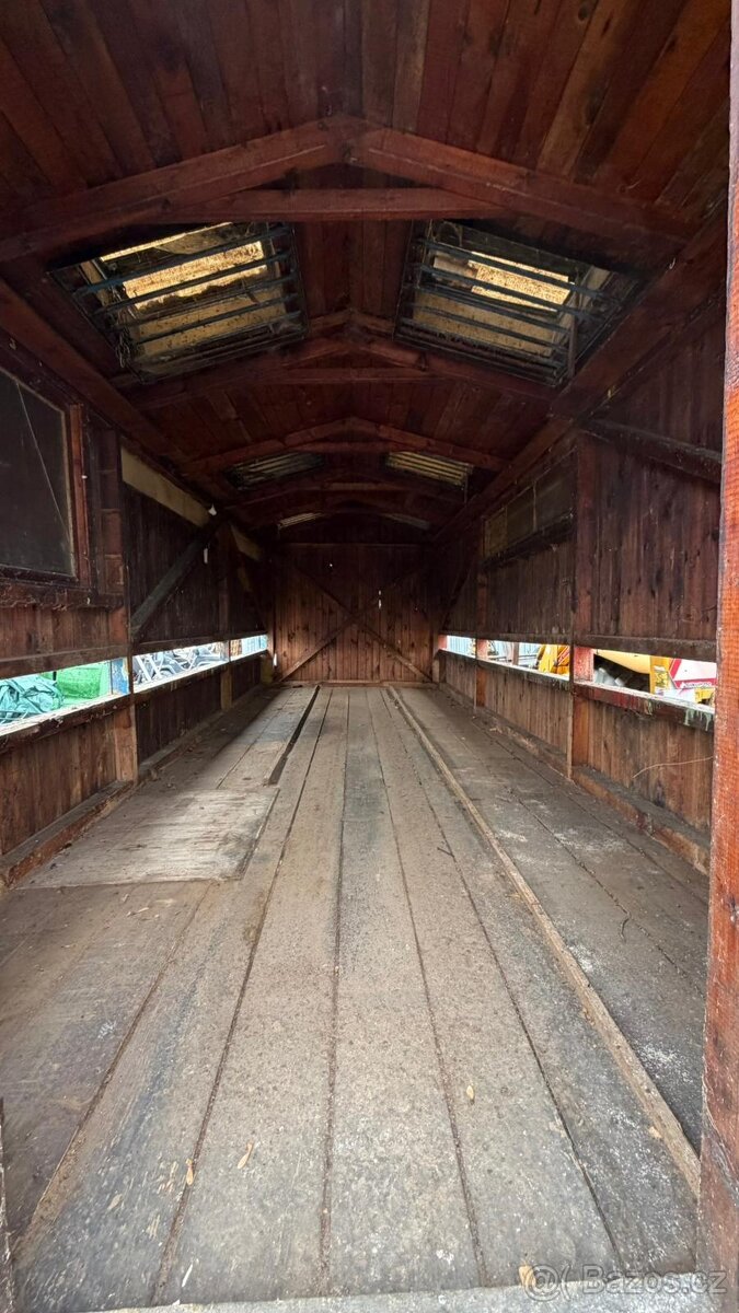 Včelín / maringotka - spěchá - 3