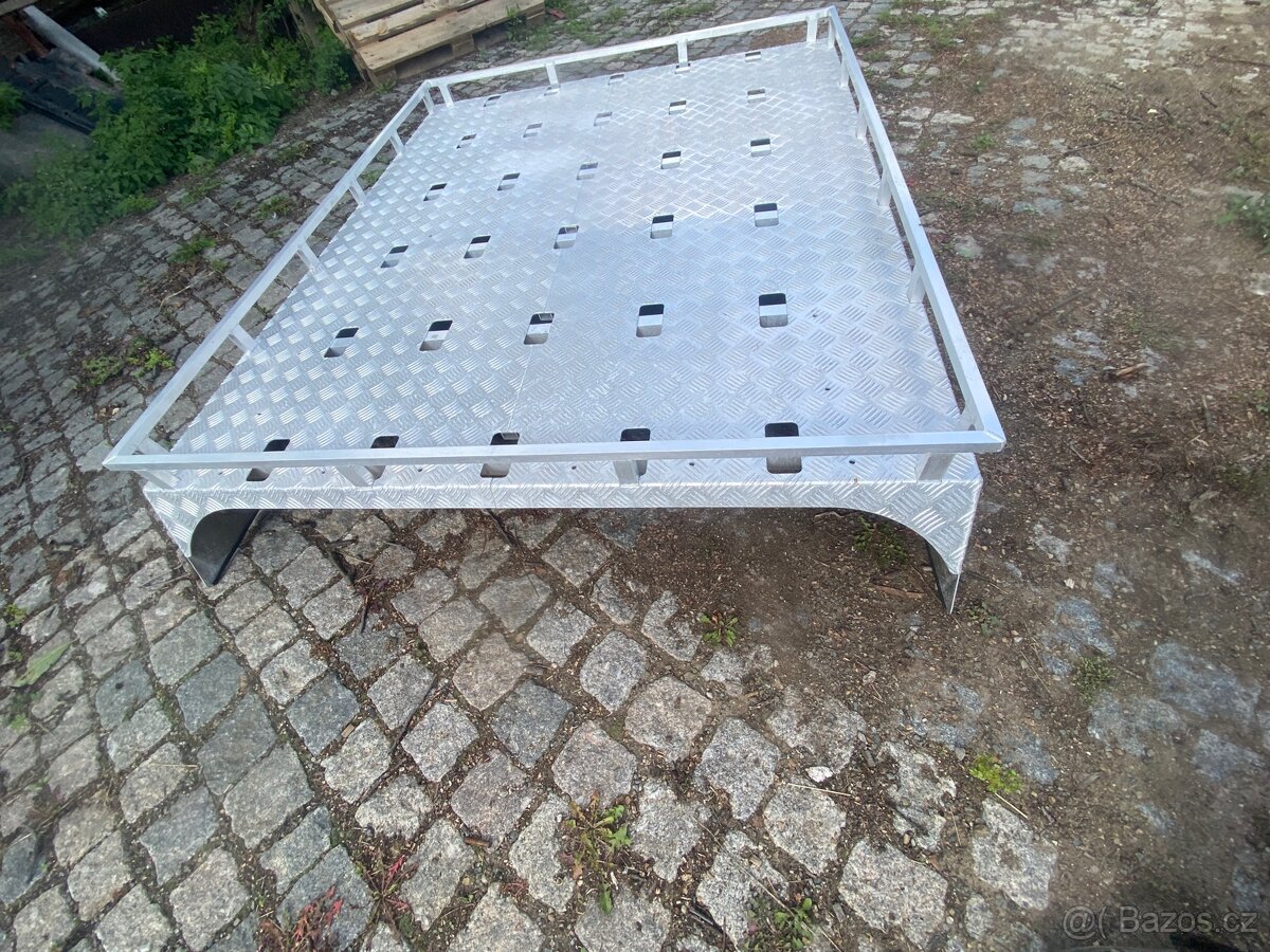 Land Rover Defender 110 Ex-tec alu zahrádka