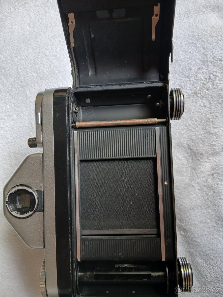 Prodám analogový fotoaparát Pentacon. - 3