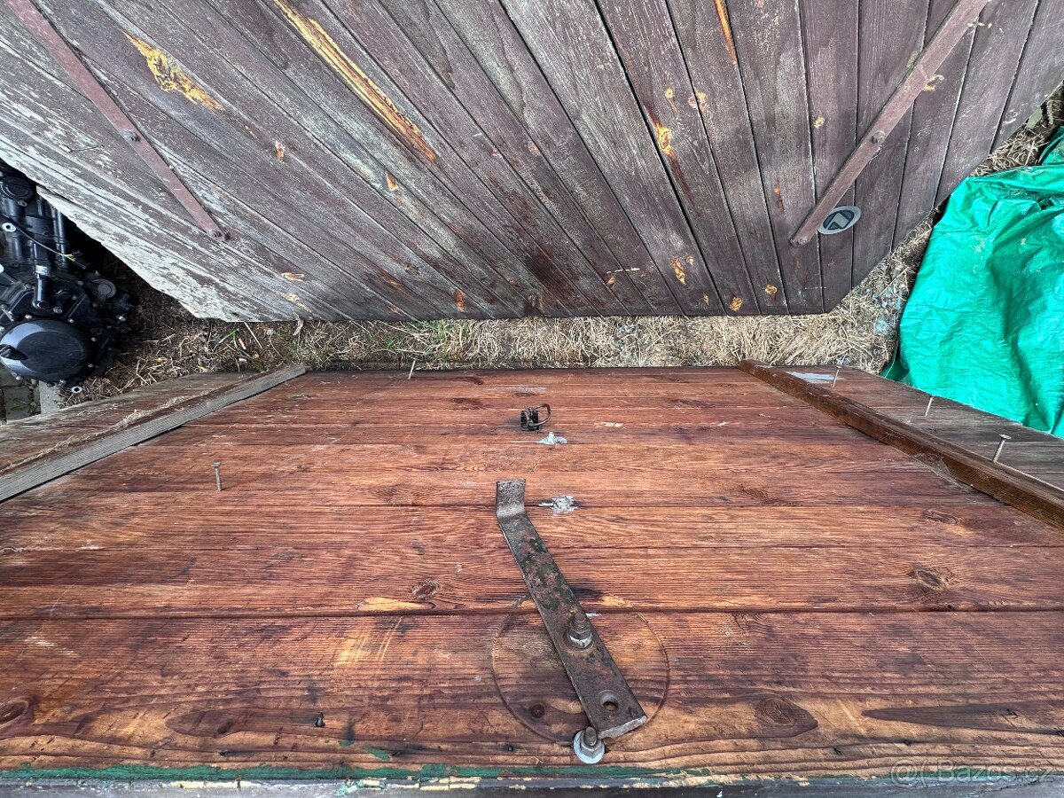 Dřevěná vrata - 3