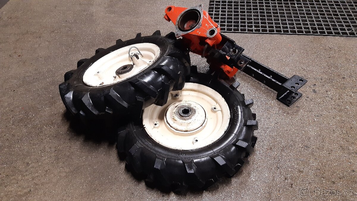 TERA VARI ... PŘEVOD, KOLA, NOSIČE, PLUH, VYORÁVAČ - 3