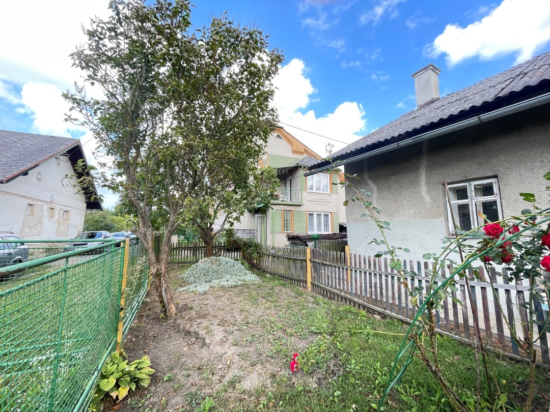 Rod.dům 5+1, garáž, zahrada v obci Rapotín, okr. Šumperk - 3