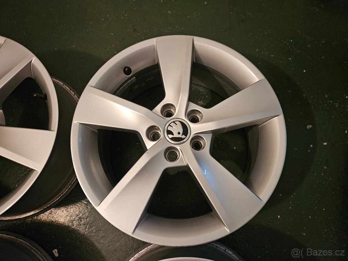 Originální ALU disky 16" ŠKODA EVORA 5x100 ET46 - 3