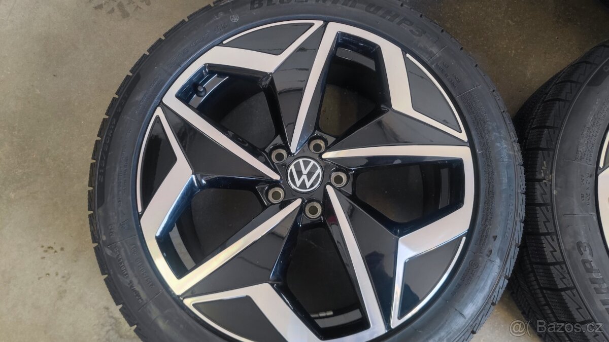 VW ID3 R19 zimni alu sada 215/50/19 - 3