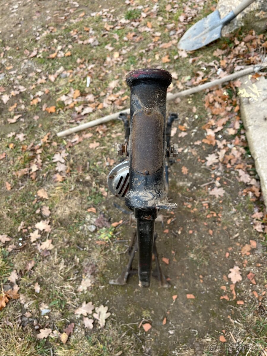 Rám Jawa perak komunista - 3