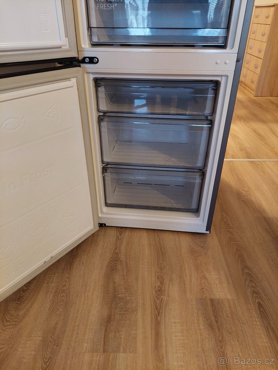 Lednice s mrazákem - 3