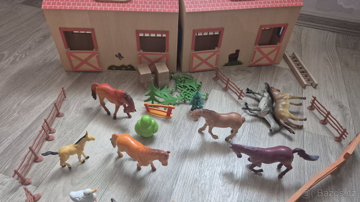 Woody dřevěná stáj + doplnky - 3