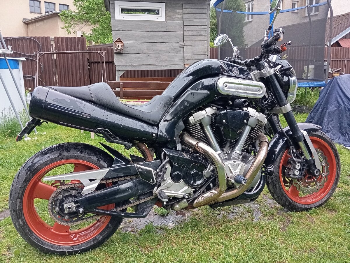 Yamaha MT-01 - 3