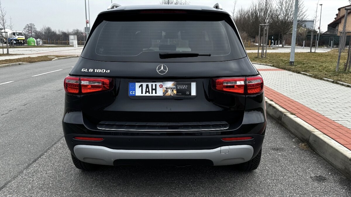 Mercedes-Benz GLB, 180d, 2020 r.v., Kamera Tažne nehavar. - 3