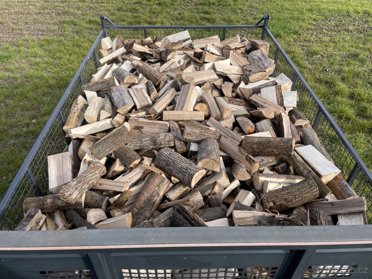Štípané palivové dřevo - 3