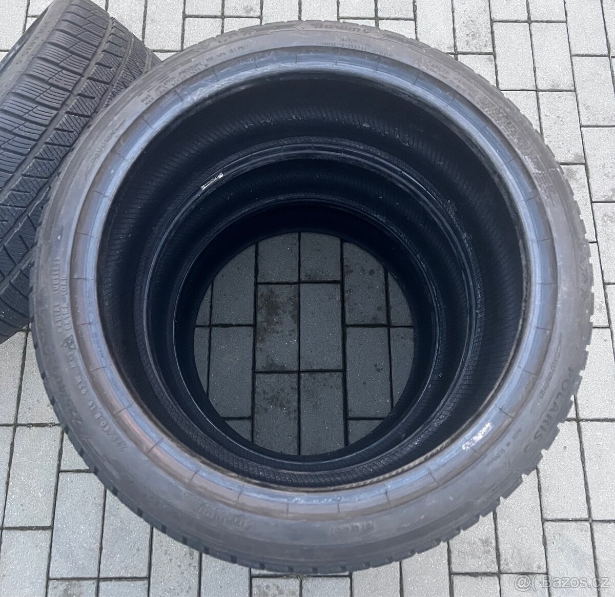 225/40 R19 - 4x zimní Barum 7-8mm - 3