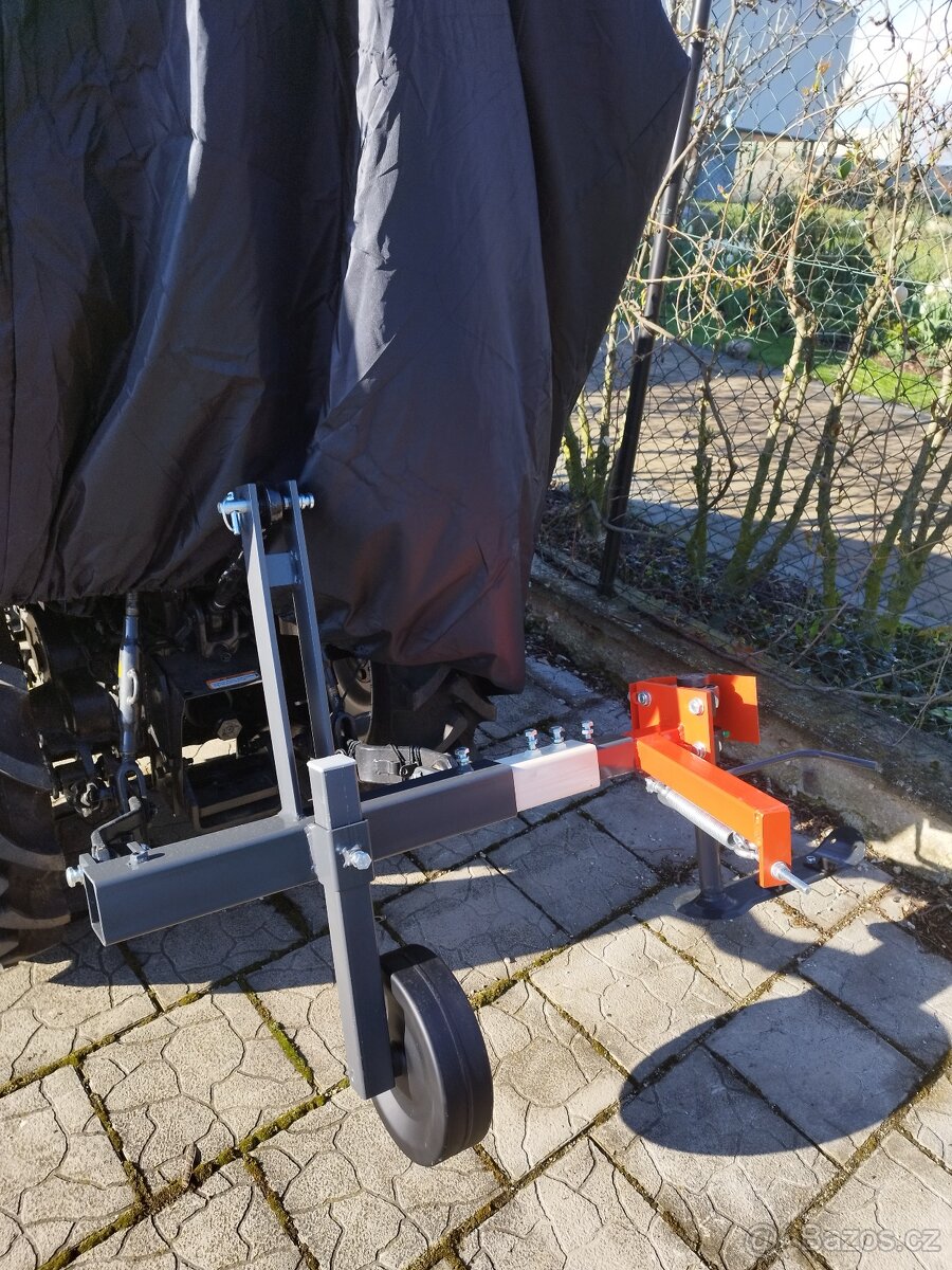 Mechanická kopávačka + závěs - 3
