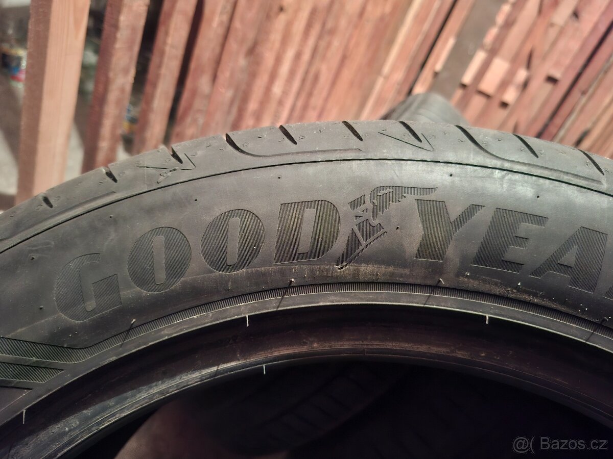 Náhradní díly BMW x5 e53 - 3