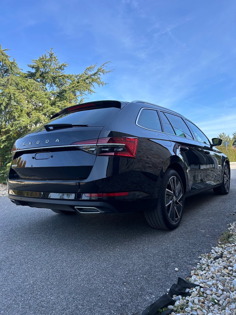 Škoda Superb 3 combi 2.0 TDi DSG - 3
