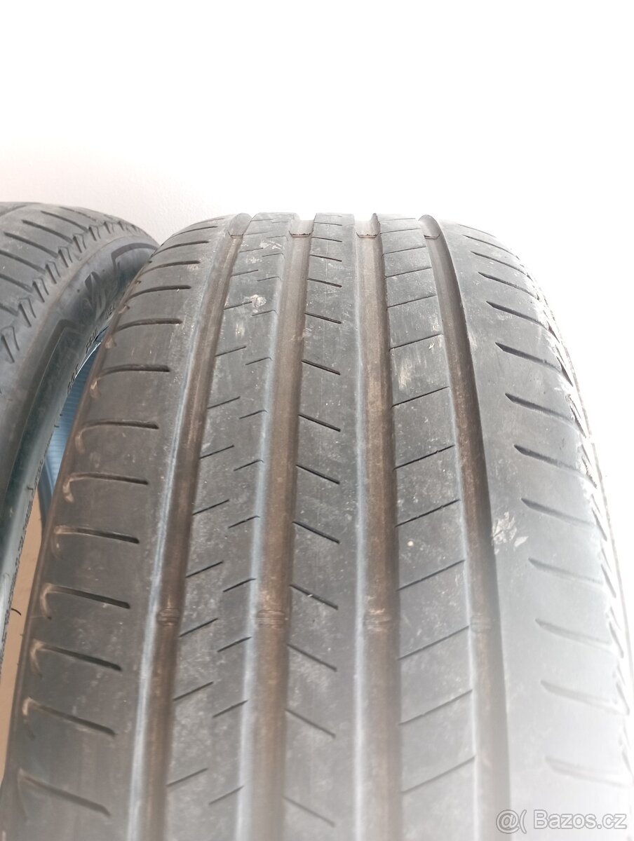 245/40/21 a 275/35/21 Bridgestone letní runflat - 3