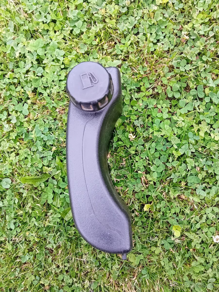 Palivová nádrž - 3