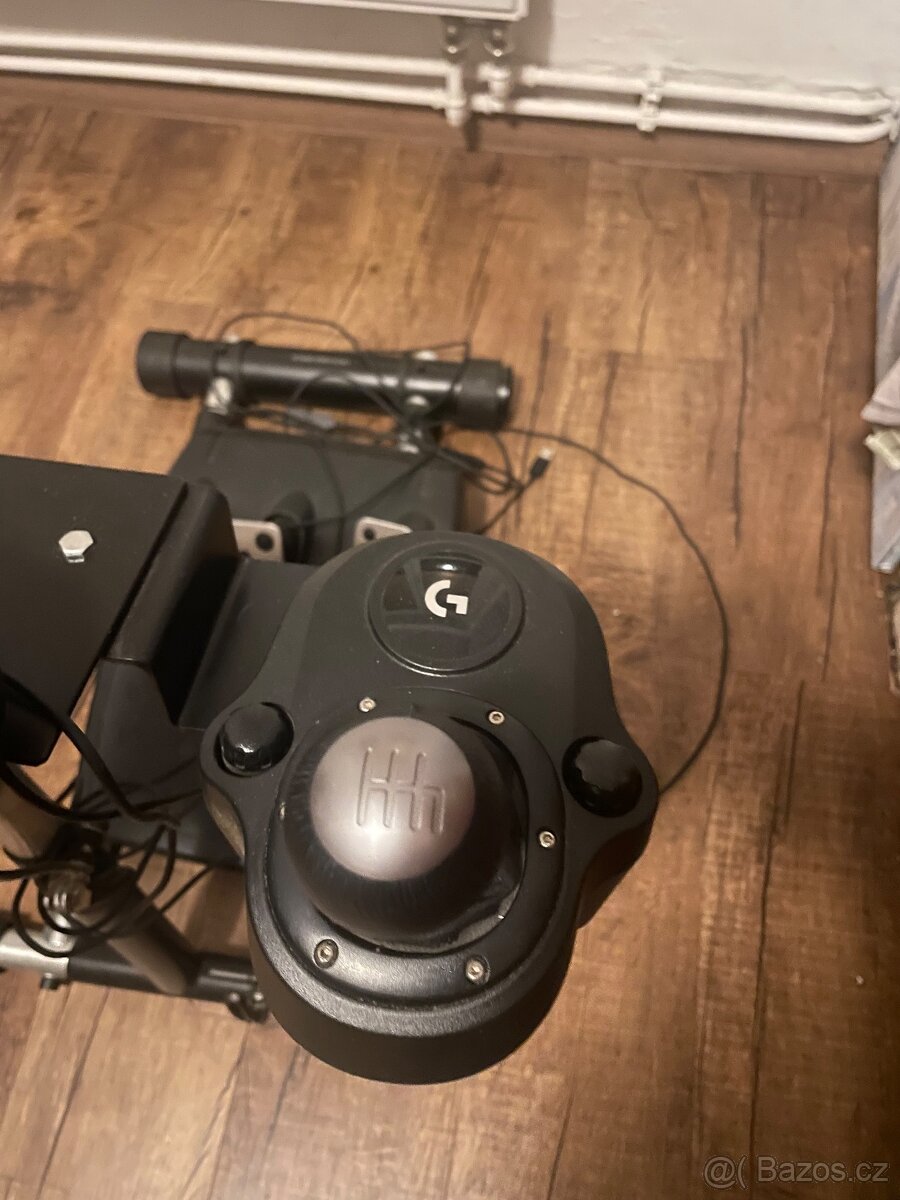 Logitech G920, Wheel Stand PRO, řadící páka - 3