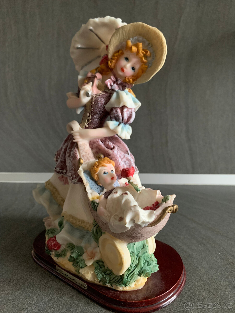 Žena s dítětem - 3