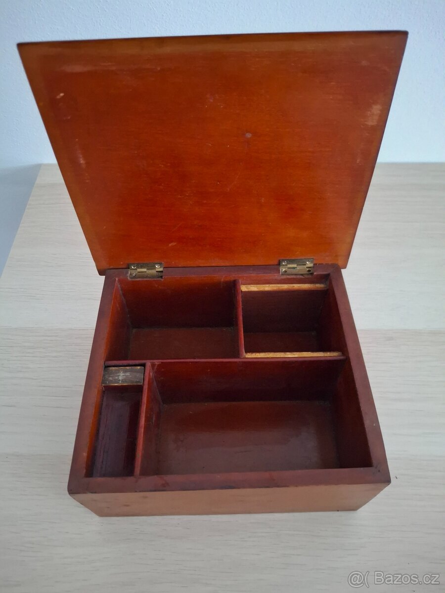 Stará krabička na doutníky - 3