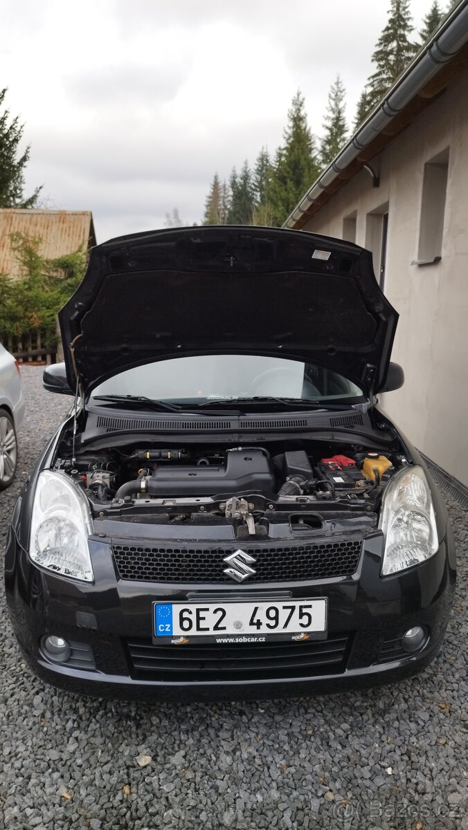 Suzuki Swift 1.3 - 3