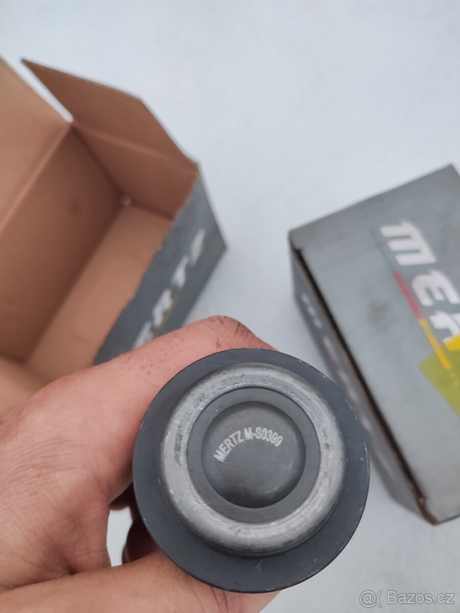 spodní čep zavěšení přední nápravy Peugeot 307 , 308 - 3