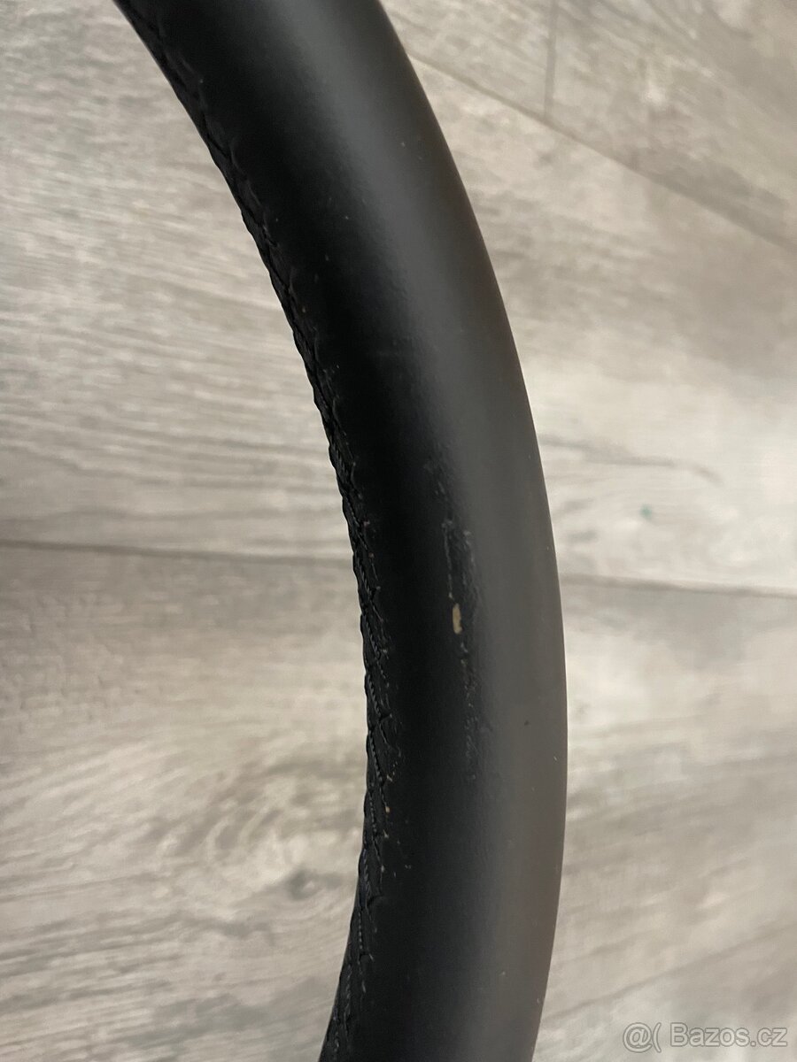 Volant Škoda Octavia 2 FL multifunkční kožený - 3