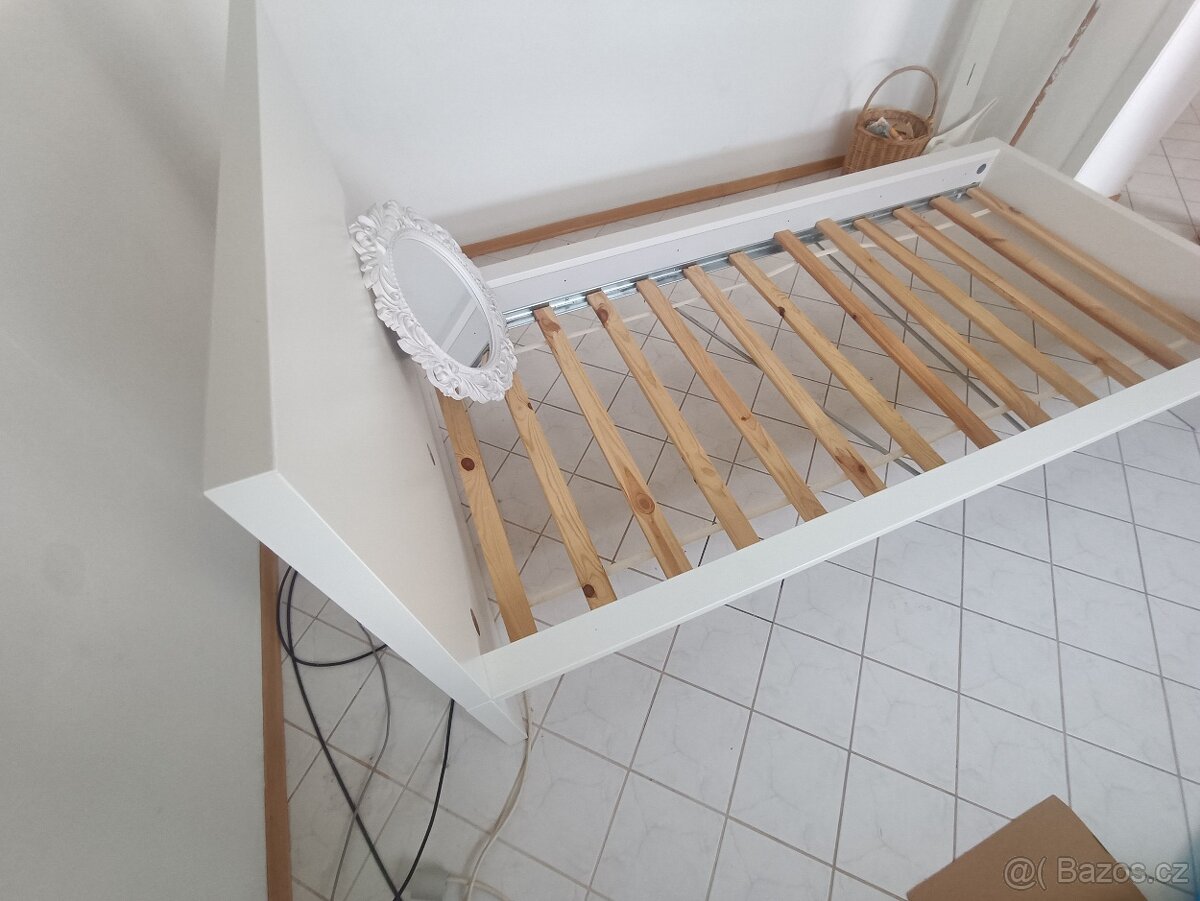 Prodám jednolůžko IKEA malm 90x200 - 3