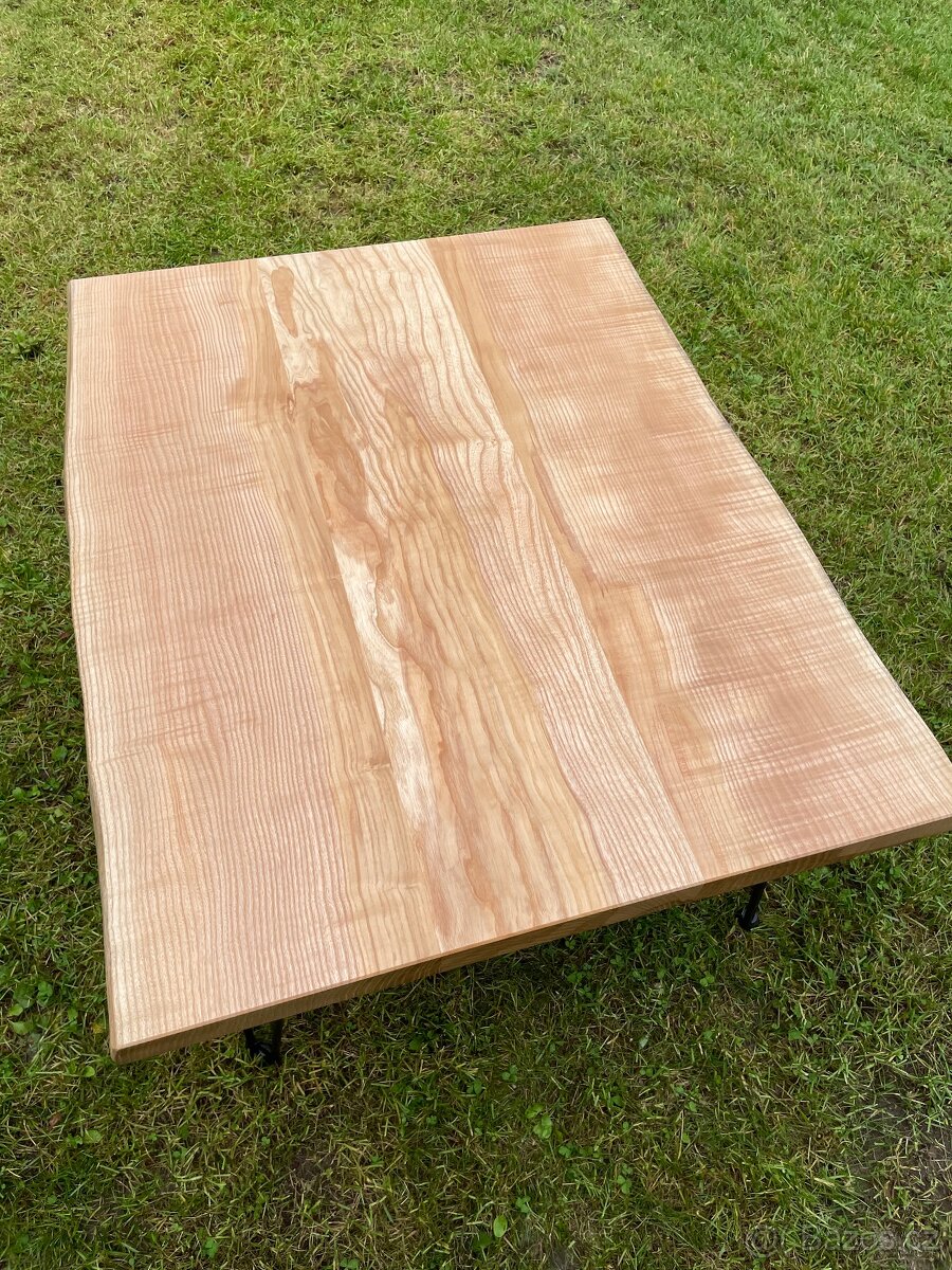 Konferenční stolek - 3