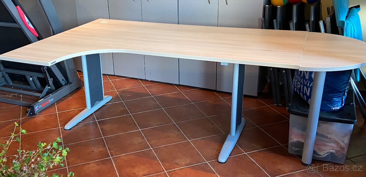 Velký kancelářský stůl - 3