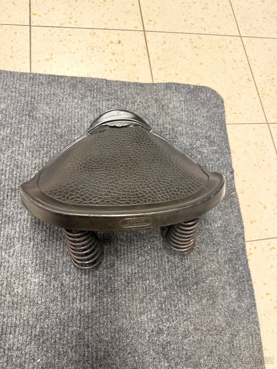 Čz 125T - sedlo baťa - 3