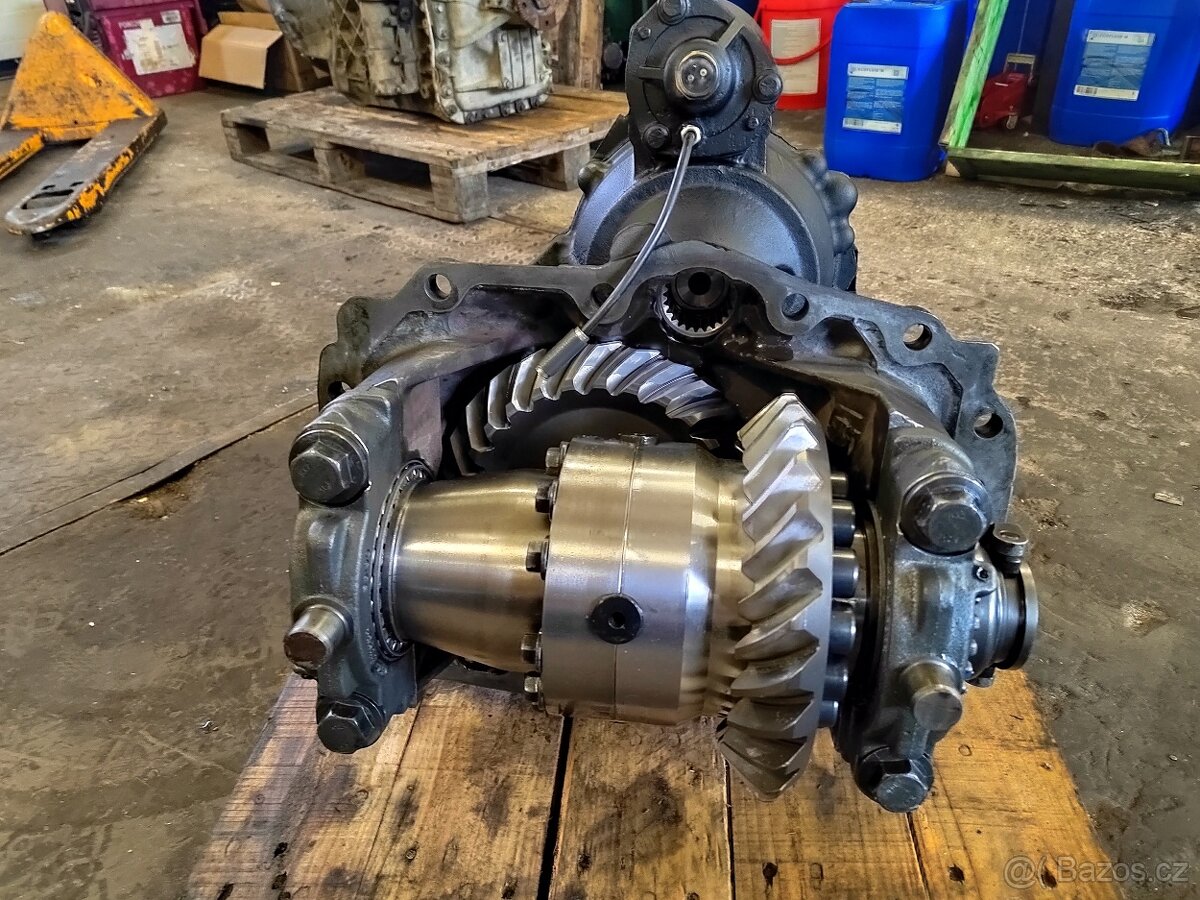 Scania mezinápravový diferenciál RBP735 - 3