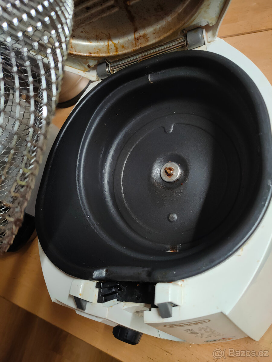 Fritéza DeLonghi F 28311 - 3