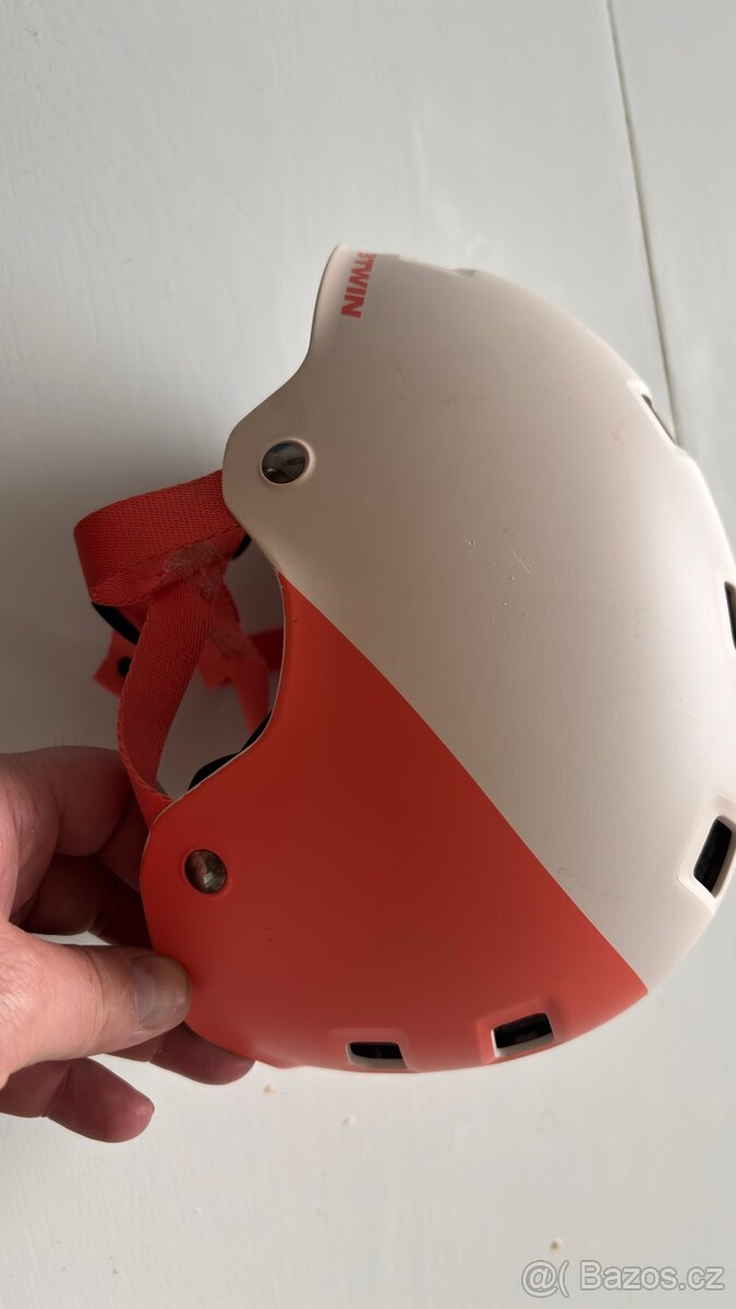 BTWIN helma dětská XS, jako nová - 3