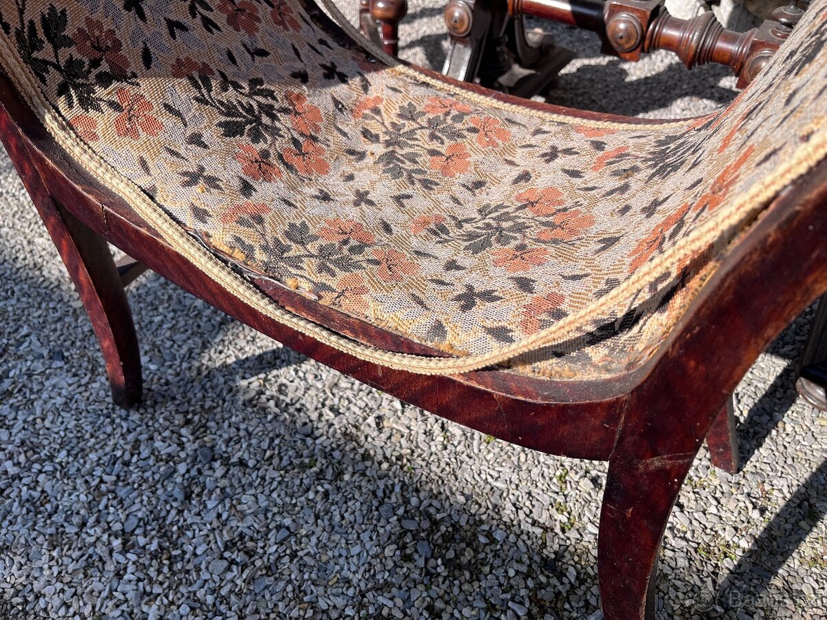 Starožitný nábytek - 3