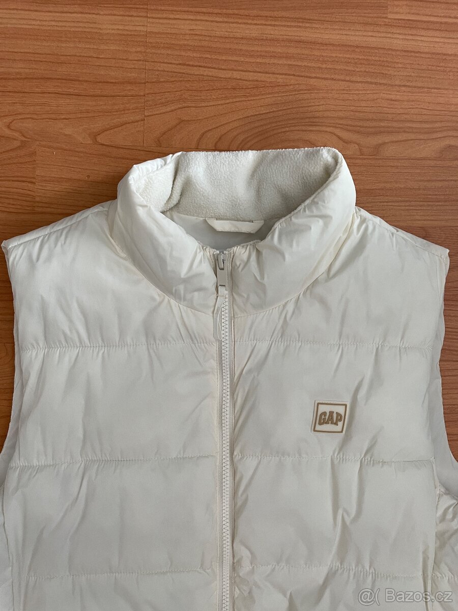 Nová vesta Gap - 3